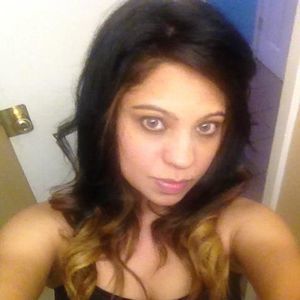 Meet your Posher, Dimple